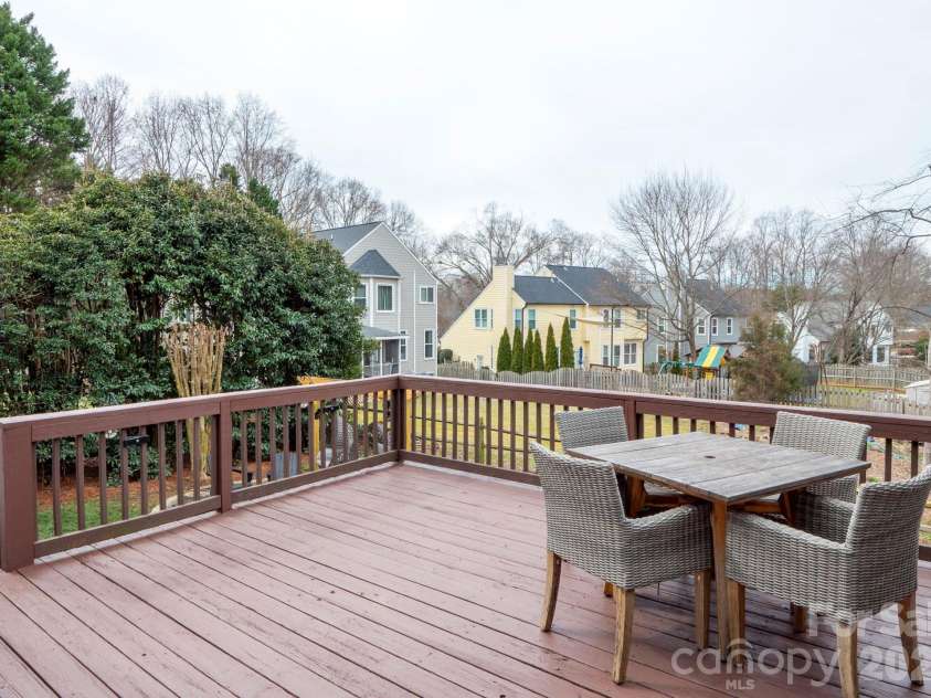 17207 Shadow Bark Drive, Cornelius, NC 28031.  MLS# CAR4340143, YatesRealty ID 12064. 