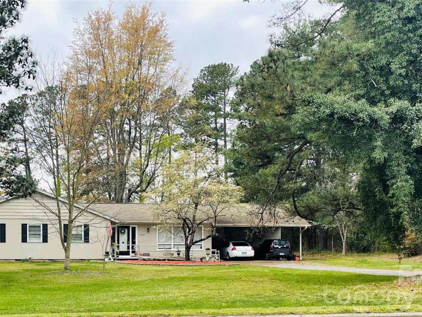 3622 Union Road, Gastonia, NC 28056.  MLS# CAR4346544, YatesRealty ID 12067. 3622 Union Rd