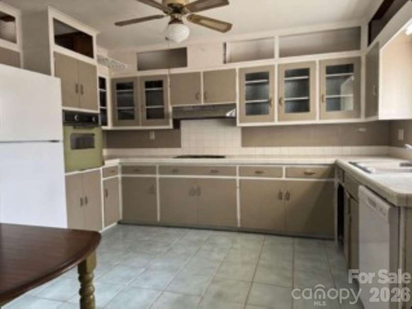 3622 Union Road, Gastonia, NC 28056.  MLS# CAR4346544, YatesRealty ID 12067. Image edited with AI