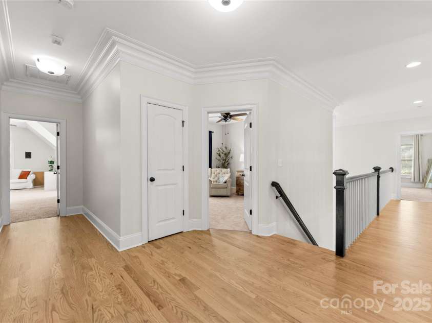 109 Hawksnest Lane, Mooresville, NC 28117.  MLS# CAR4230987, YatesRealty ID 12068. 
