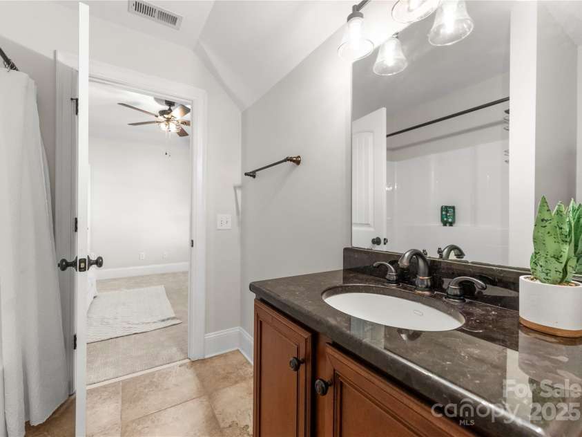 109 Hawksnest Lane, Mooresville, NC 28117.  MLS# CAR4230987, YatesRealty ID 12068. 