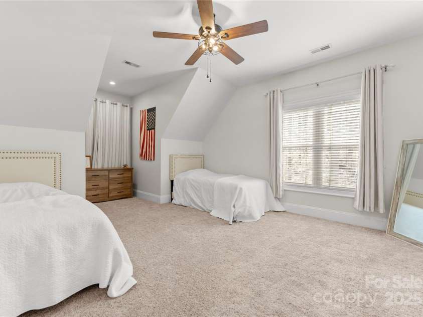 109 Hawksnest Lane, Mooresville, NC 28117.  MLS# CAR4230987, YatesRealty ID 12068. 