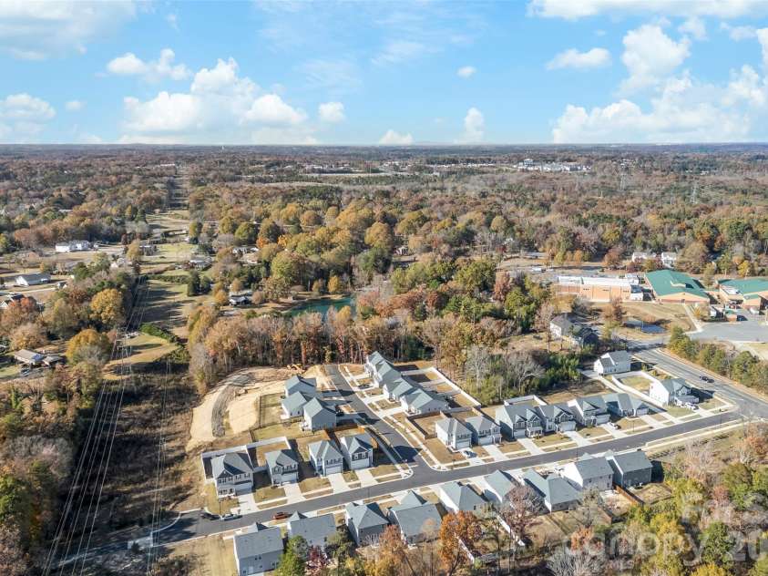 145 Baucom Street, Charlotte, NC 28216.  MLS# CAR4322345, YatesRealty ID 12068. 
