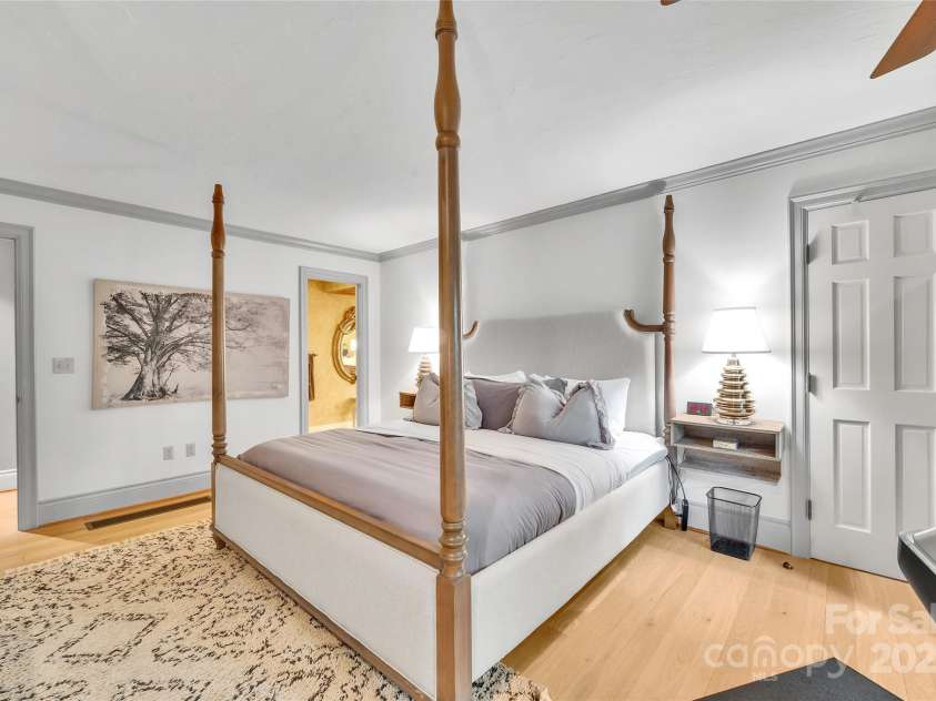 562 West Club Boulevard, Lake Toxaway, NC 28747.  MLS# CAR4199636, YatesRealty ID 1207. 