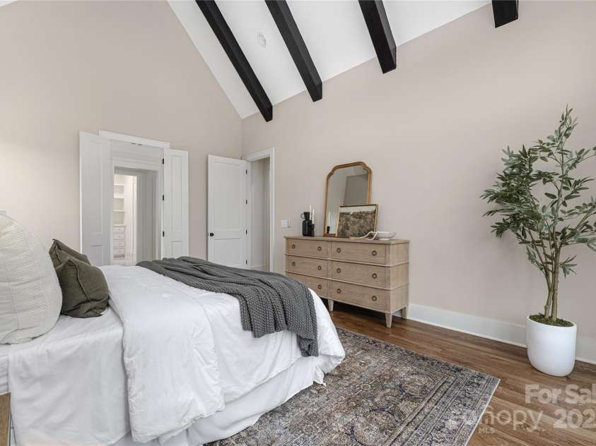 1816 Parson Street, Charlotte, NC 28205.  MLS# CAR4252975, YatesRealty ID 12070. 