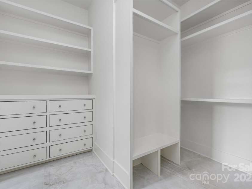 1816 Parson Street, Charlotte, NC 28205.  MLS# CAR4252975, YatesRealty ID 12070. Built in closet