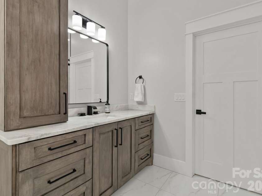 4135 Mineral Lane, Lincolnton, NC 28092.  MLS# CAR4369350, YatesRealty ID 12070. 