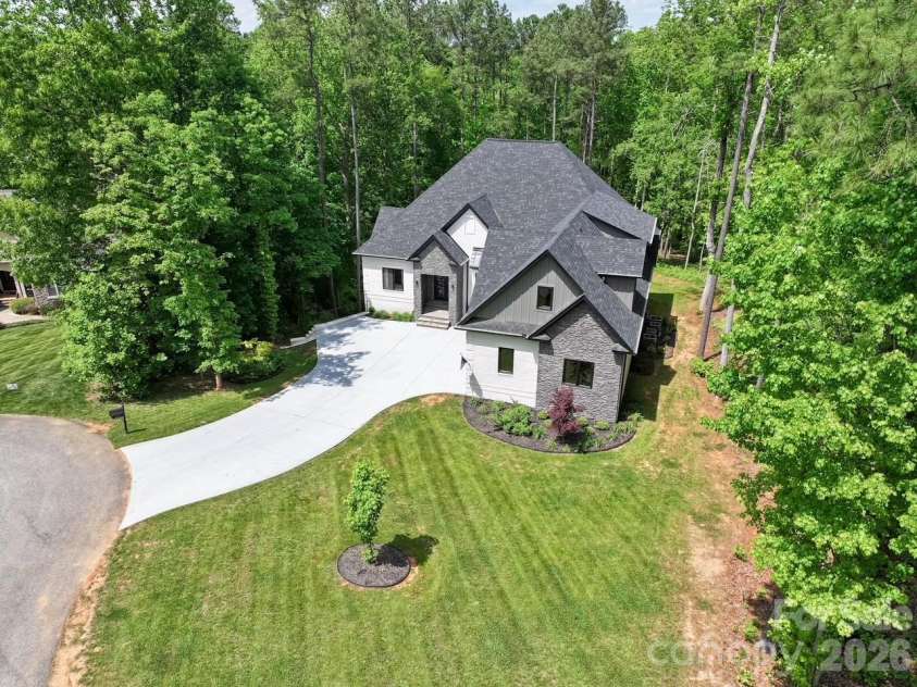 4135 Mineral Lane, Lincolnton, NC 28092.  MLS# CAR4369350, YatesRealty ID 12070. 