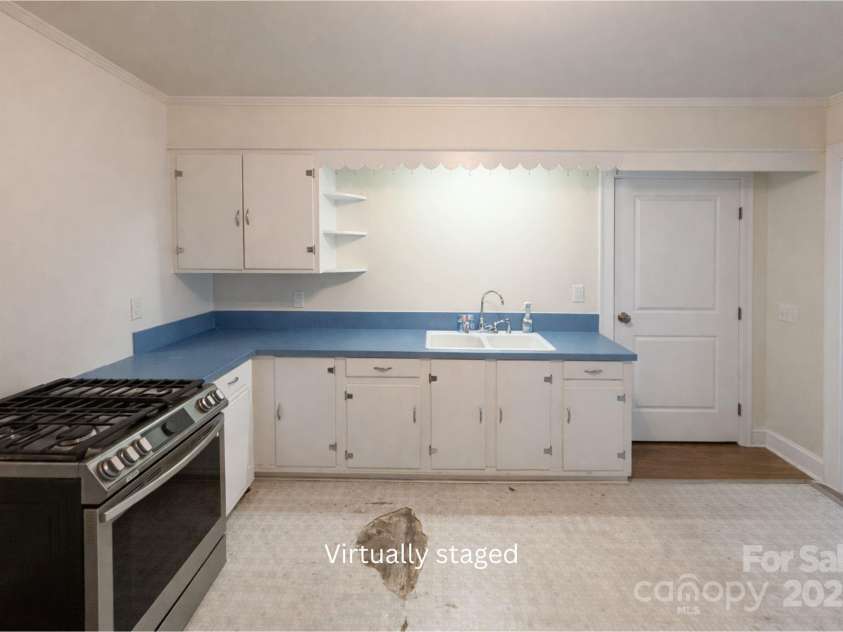 686 Elizabeth Street, Concord, NC 28025.  MLS# CAR4330941, YatesRealty ID 12070. 