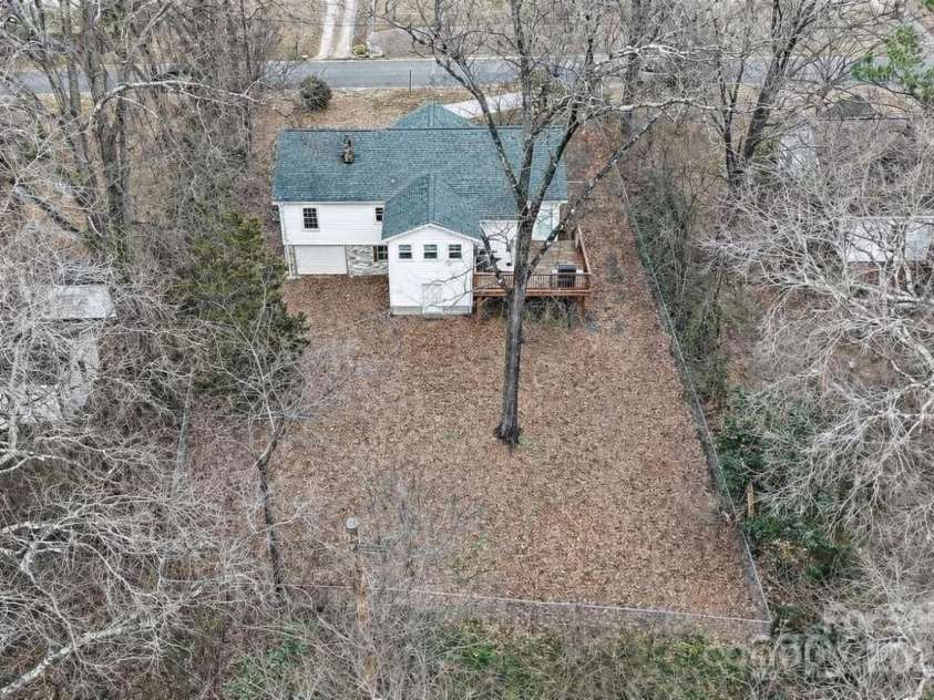 686 Elizabeth Street, Concord, NC 28025.  MLS# CAR4330941, YatesRealty ID 12070. 