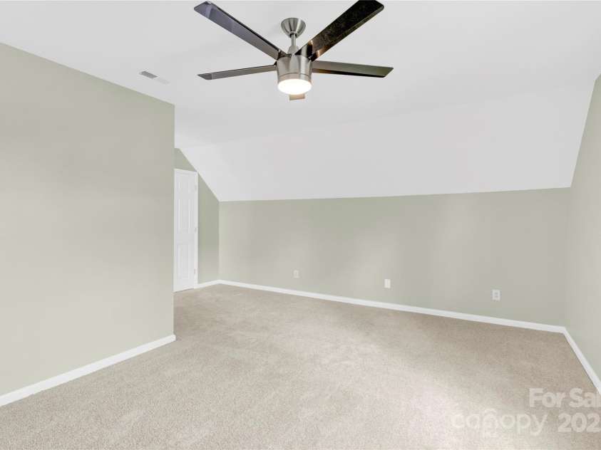 2041 Jefferson Avenue, Gastonia, NC 28056.  MLS# CAR4223618, YatesRealty ID 12072. 