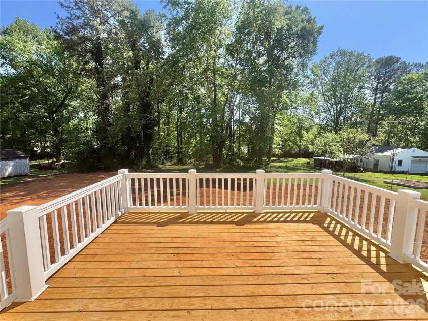417 Westview Street, Gastonia, NC 28052.  MLS# CAR4367886, YatesRealty ID 12072. 