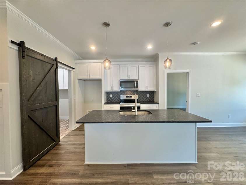 417 Westview Street, Gastonia, NC 28052.  MLS# CAR4367886, YatesRealty ID 12072. 