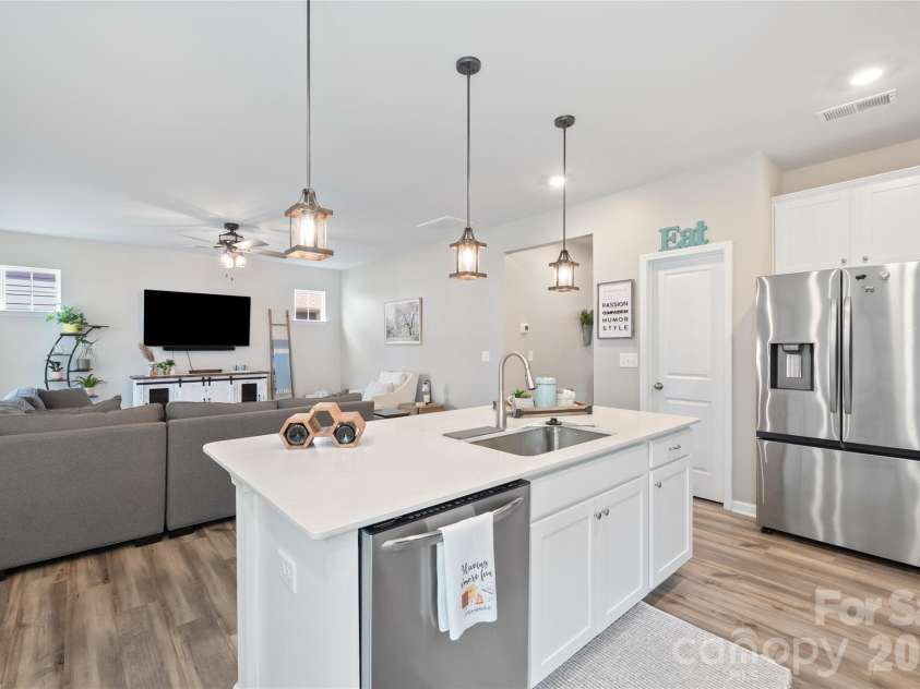 2726 Monument Point Circle, Fort Mill, SC 29715.  MLS# CAR4367204, YatesRealty ID 12073. 