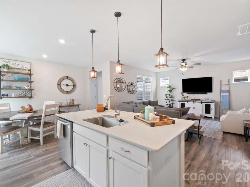 2726 Monument Point Circle, Fort Mill, SC 29715.  MLS# CAR4367204, YatesRealty ID 12073. 
