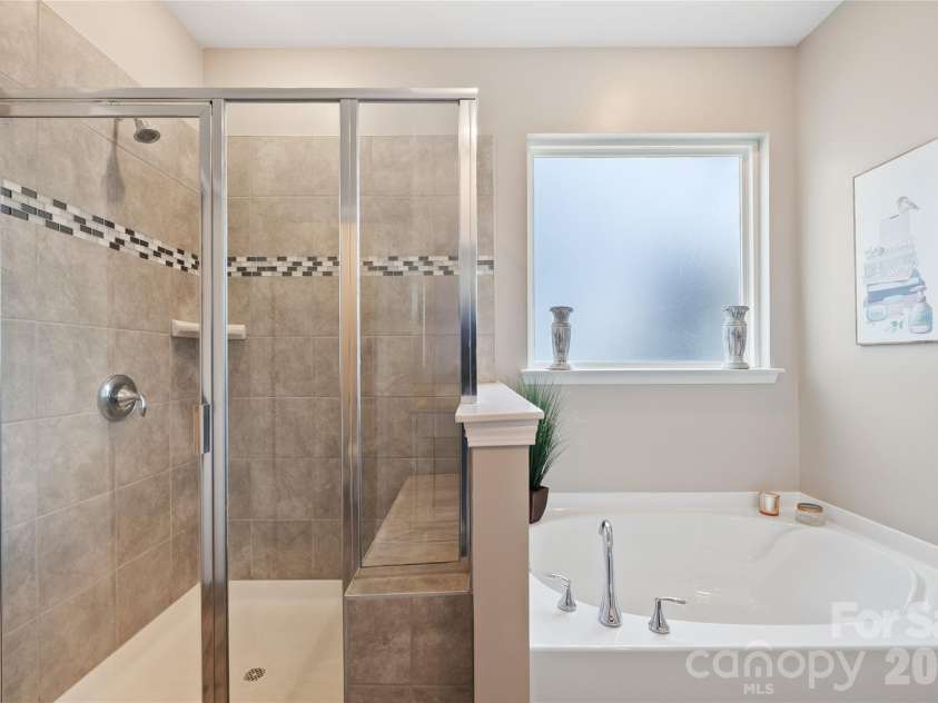 2726 Monument Point Circle, Fort Mill, SC 29715.  MLS# CAR4367204, YatesRealty ID 12073. 