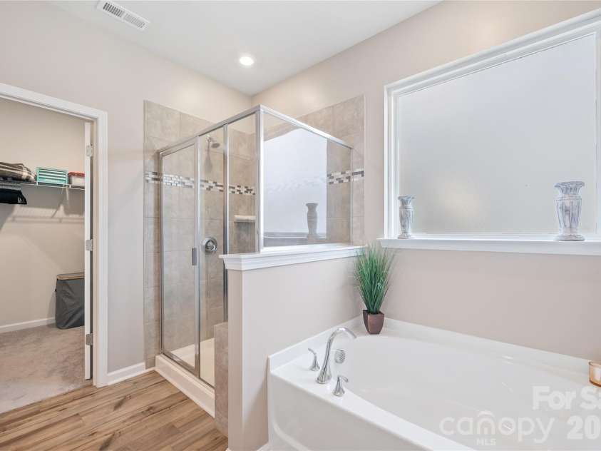2726 Monument Point Circle, Fort Mill, SC 29715.  MLS# CAR4367204, YatesRealty ID 12073. 