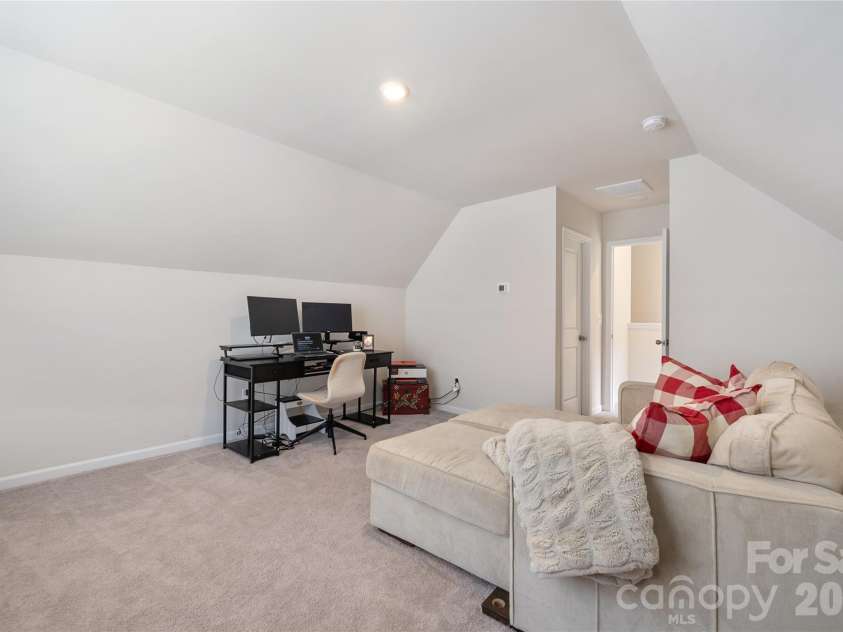 2726 Monument Point Circle, Fort Mill, SC 29715.  MLS# CAR4367204, YatesRealty ID 12073. 
