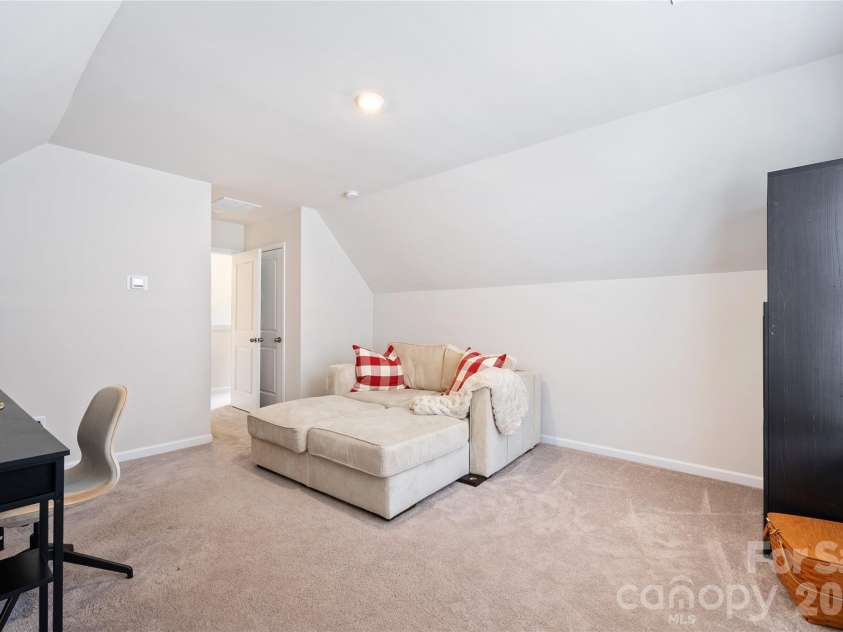 2726 Monument Point Circle, Fort Mill, SC 29715.  MLS# CAR4367204, YatesRealty ID 12073. 