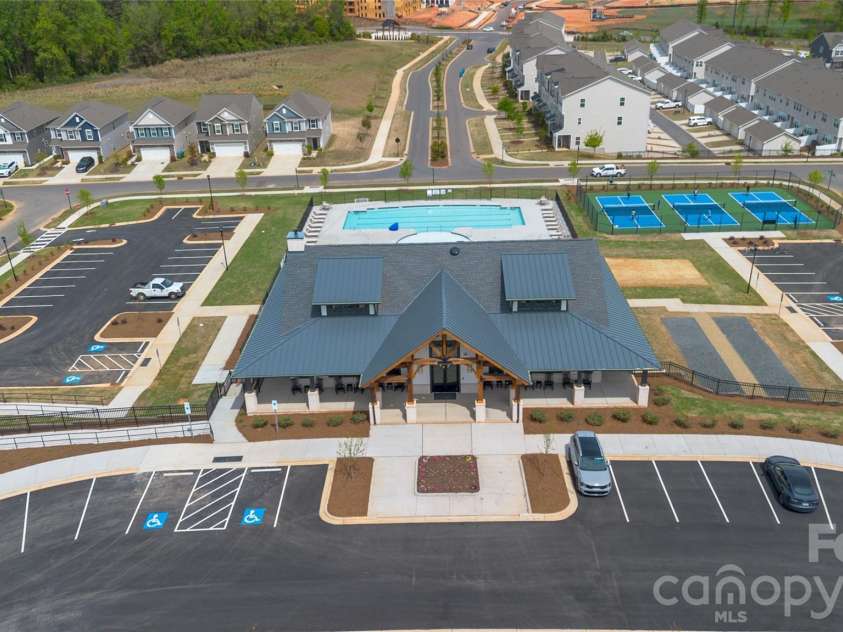 2726 Monument Point Circle, Fort Mill, SC 29715.  MLS# CAR4367204, YatesRealty ID 12073. 