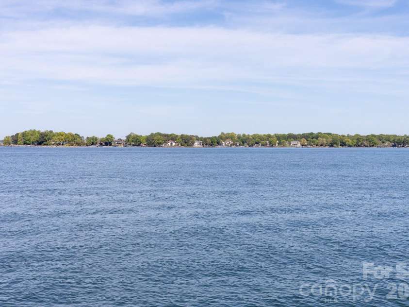 21217 Island Forest Drive, Cornelius, NC 28031.  MLS# CAR4365987, YatesRealty ID 12074. Expansive Open Water Views