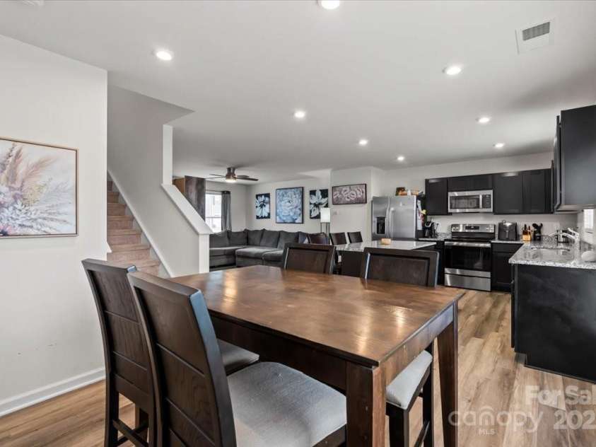 668 Pointe Andrews Drive, Concord, NC 28025.  MLS# CAR4225939, YatesRealty ID 12074. Dining and kitchen