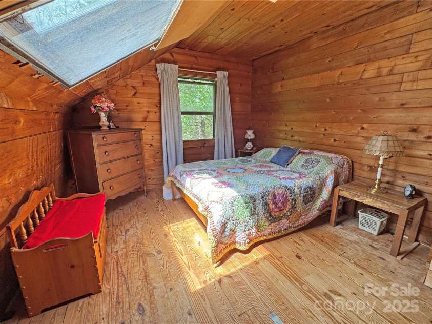 15211 NC 209 Highway, Hot Springs, NC 28743.  MLS# CAR4251068, YatesRealty ID 12076. 