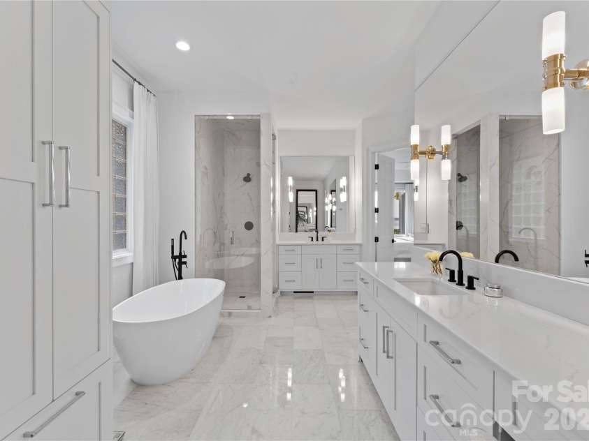 16439 Jetton Road, Cornelius, NC 28031.  MLS# CAR4356960, YatesRealty ID 12076. 