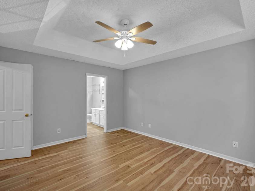 14443 Catherine Miller Drive, Charlotte, NC 28273.  MLS# CAR4368516, YatesRealty ID 12077. 