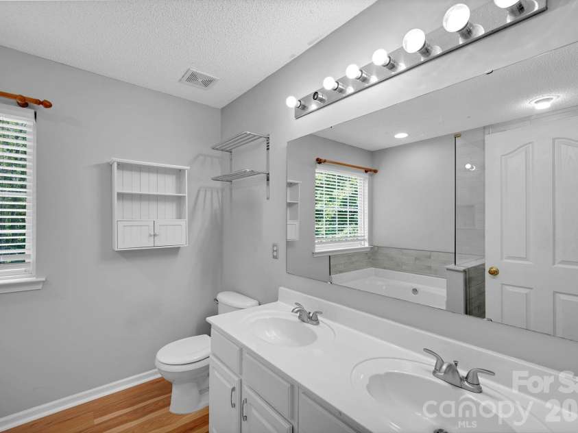 14443 Catherine Miller Drive, Charlotte, NC 28273.  MLS# CAR4368516, YatesRealty ID 12077. 