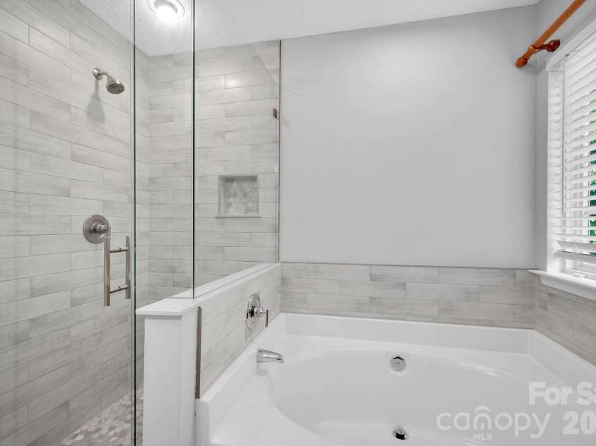 14443 Catherine Miller Drive, Charlotte, NC 28273.  MLS# CAR4368516, YatesRealty ID 12077. 