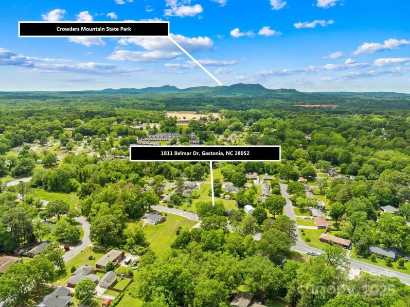 1811 Belmar Drive, Gastonia, NC 28052.  MLS# CAR4253903, YatesRealty ID 12077. 
