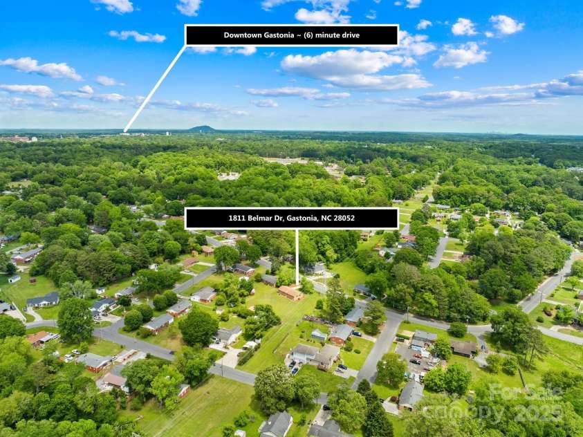 1811 Belmar Drive, Gastonia, NC 28052.  MLS# CAR4253903, YatesRealty ID 12077. 