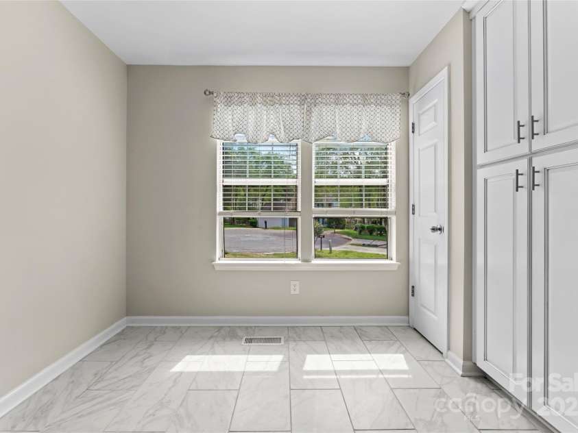 12822 Diamond Drive, Pineville, NC 28134.  MLS# CAR4243622, YatesRealty ID 12078. 