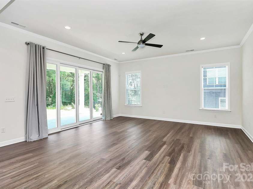163 Crenshaw Place, Concord, NC 28027.  MLS# CAR4259511, YatesRealty ID 12078. 
