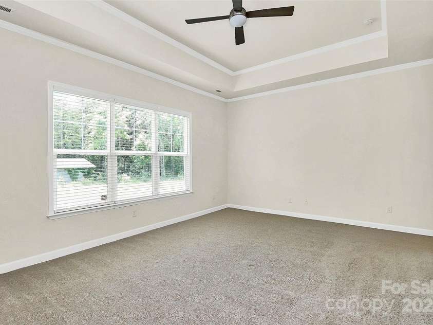 163 Crenshaw Place, Concord, NC 28027.  MLS# CAR4259511, YatesRealty ID 12078. 