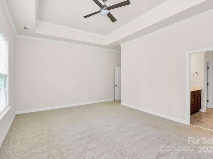 163 Crenshaw Place, Concord, NC 28027.  MLS# CAR4259511, YatesRealty ID 12078. 
