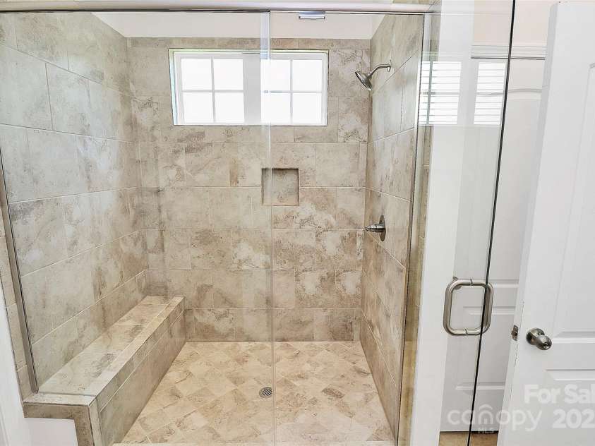 163 Crenshaw Place, Concord, NC 28027.  MLS# CAR4259511, YatesRealty ID 12078. 