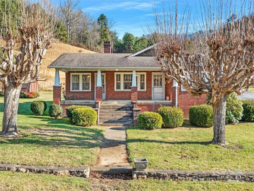 6090 and 6129 US 23 Highway, Mars Hill, NC 28754.  MLS# CAR4211368, YatesRealty ID 1208. 