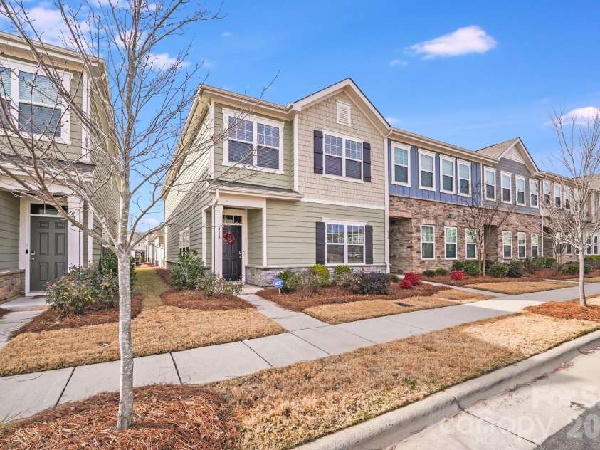 418 Kenwood View, Indian Trail, NC 28079.  MLS# CAR4328034, YatesRealty ID 12080. 