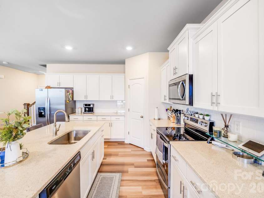 418 Kenwood View, Indian Trail, NC 28079.  MLS# CAR4328034, YatesRealty ID 12080. 