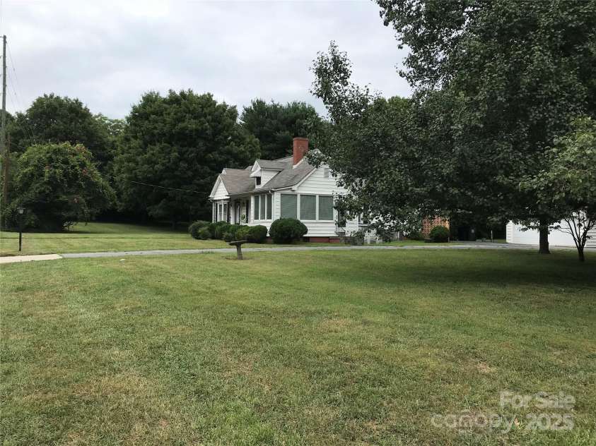 609 Church Street, China Grove, NC 28023.  MLS# CAR4256644, YatesRealty ID 12080. 
