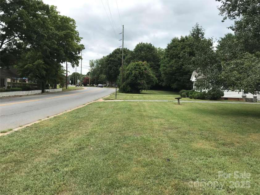 609 Church Street, China Grove, NC 28023.  MLS# CAR4256644, YatesRealty ID 12080. 