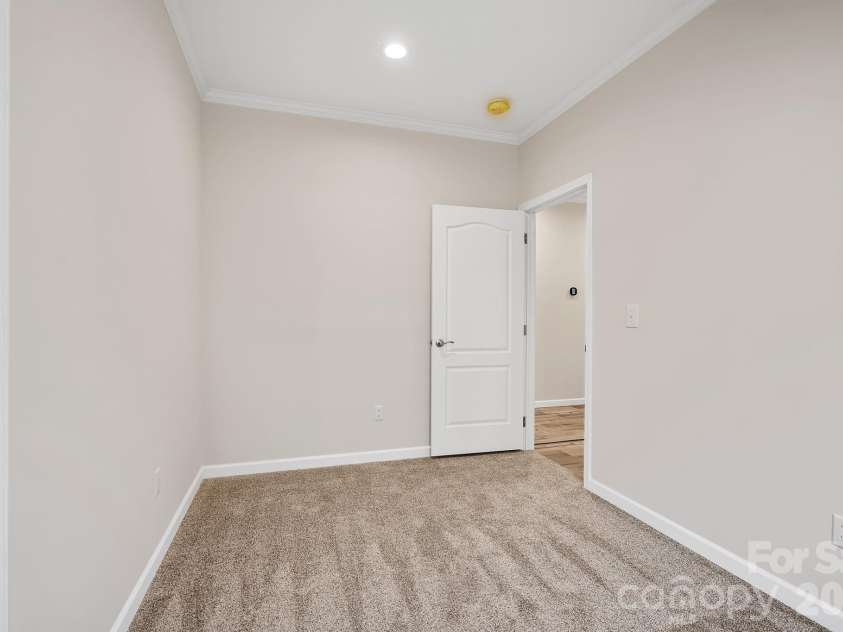 122 Bellamy Road, Asheville, NC 28806.  MLS# CAR4338579, YatesRealty ID 12081. 