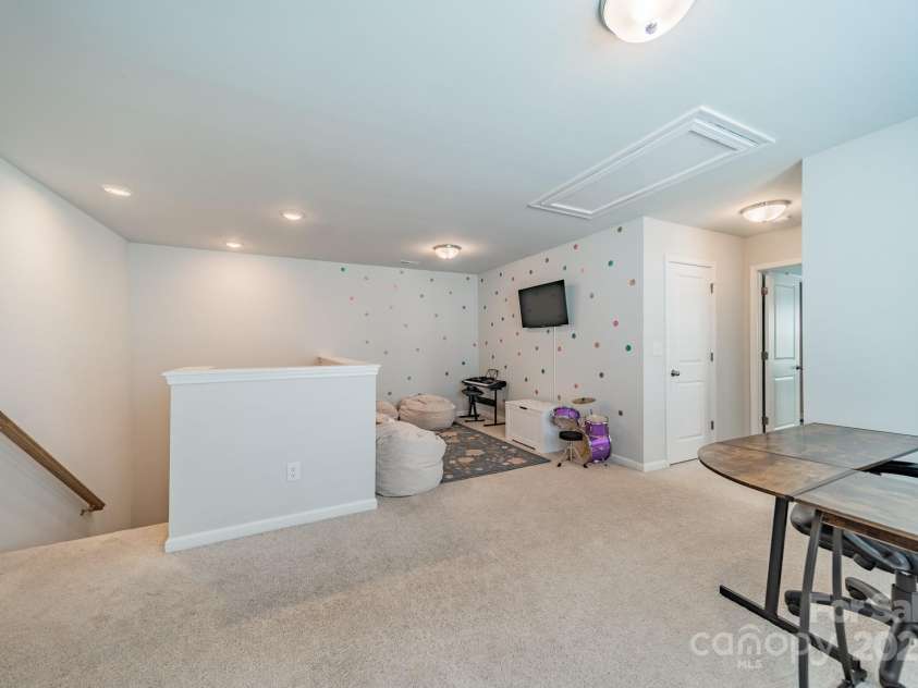 804 Lyndon Station Drive, Pineville, NC 28134.  MLS# CAR4251852, YatesRealty ID 12081. 