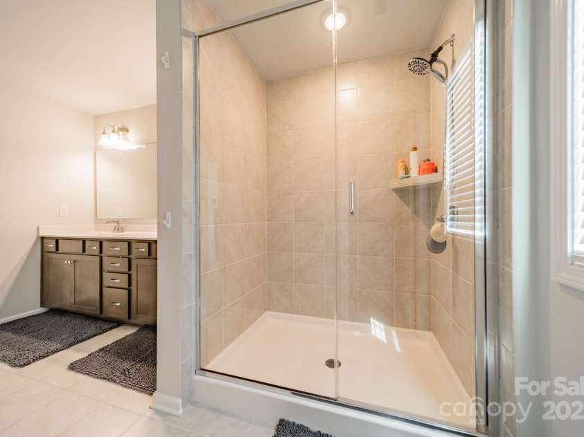 804 Lyndon Station Drive, Pineville, NC 28134.  MLS# CAR4251852, YatesRealty ID 12081. 