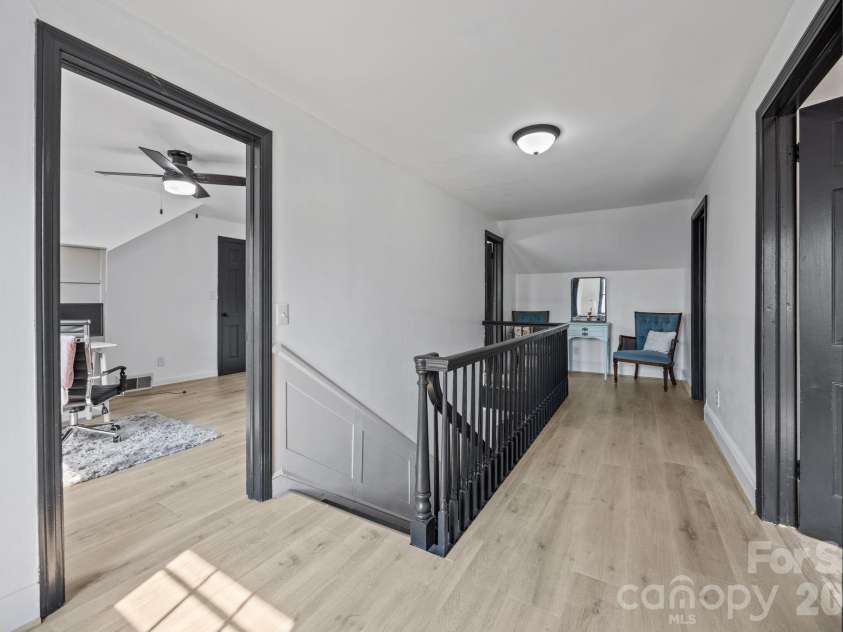 1352 City Lake Road, Lexington, NC 27292.  MLS# CAR4354923, YatesRealty ID 12082. 