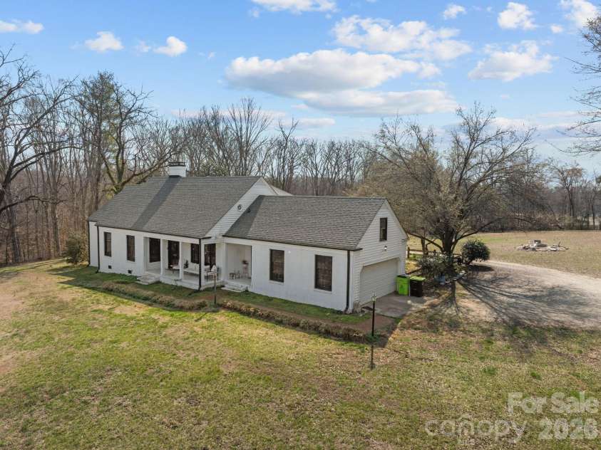 1352 City Lake Road, Lexington, NC 27292.  MLS# CAR4354923, YatesRealty ID 12082. 