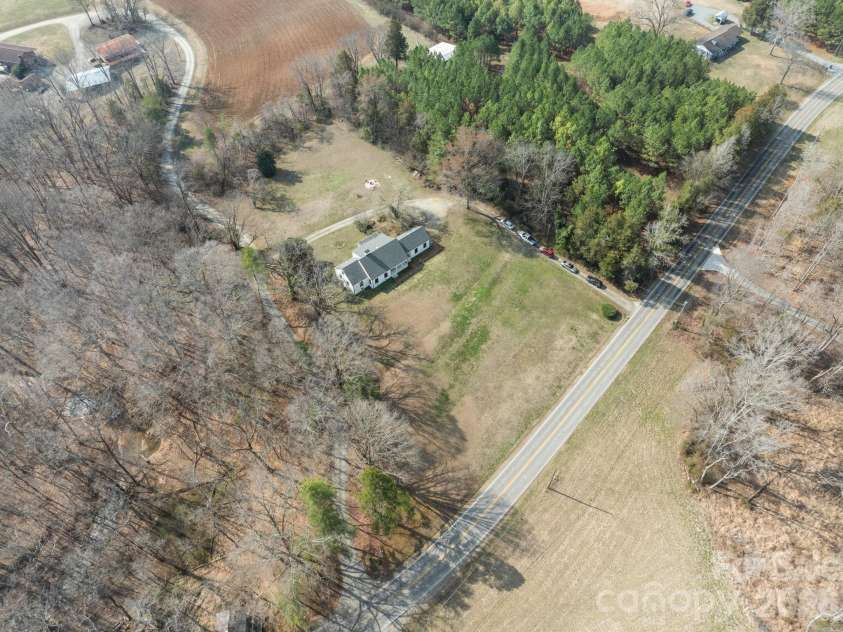 1352 City Lake Road, Lexington, NC 27292.  MLS# CAR4354923, YatesRealty ID 12082. 