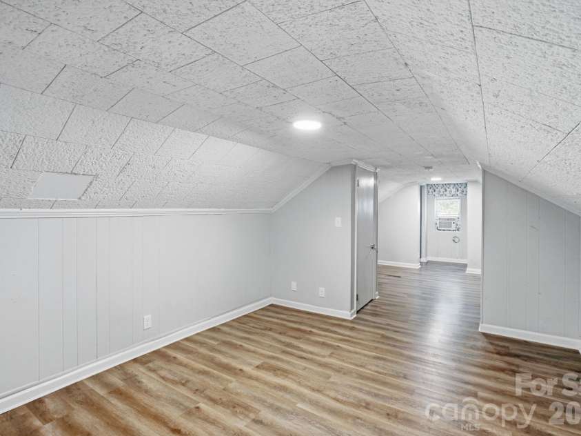 8825 Mcclure Circle, Charlotte, NC 28216.  MLS# CAR4366009, YatesRealty ID 12084. 